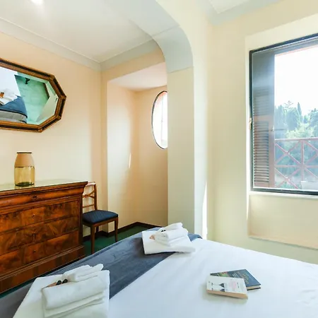 Colosseo, Vista Da Sogno * 로마